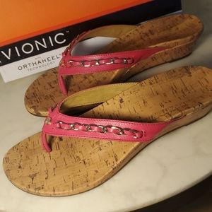 Vionic Sandles
